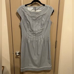 Maggie London petites 6P